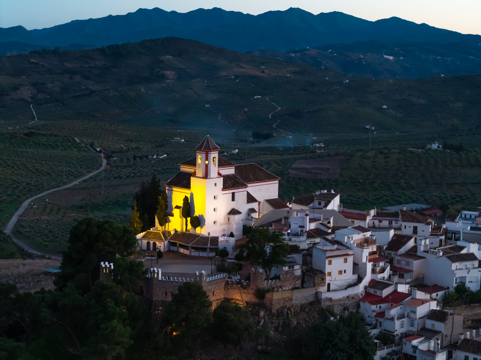 Etapa: Los olivares de Alozaina